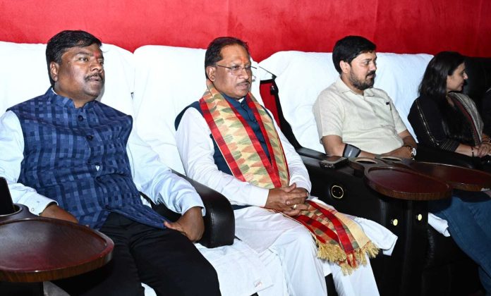 मुख्यमंत्री विष्णुदेव साय ने देखी 